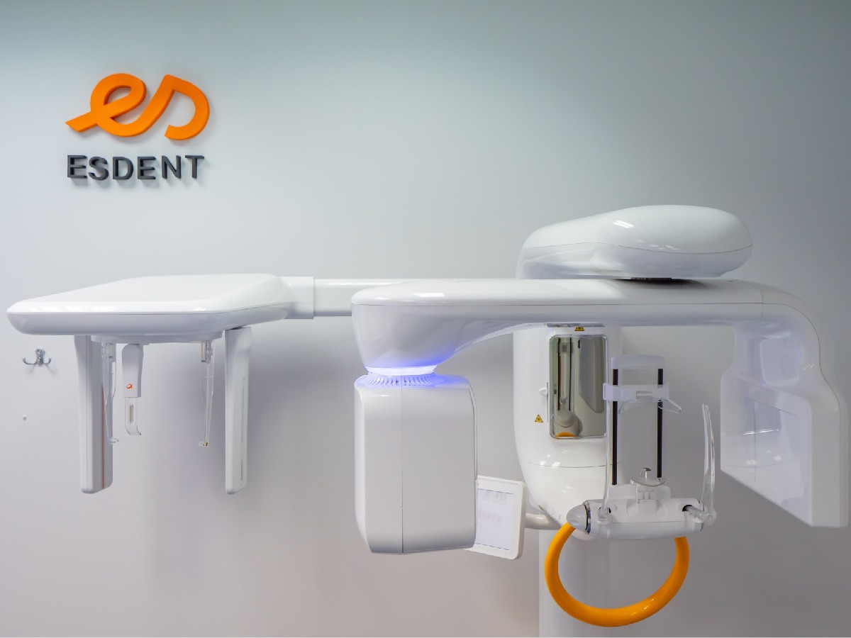 Tomograf w pracowni ESDENT